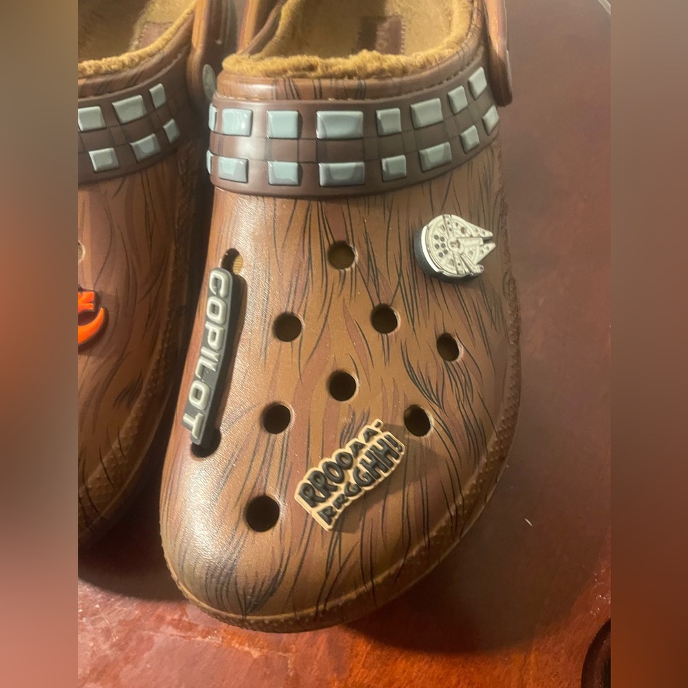 Star Wars Chewbacca Soft Crocs - Picture 9 of 9